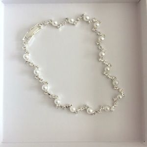 White pearl David’s bridal bracelet BRAND NEW